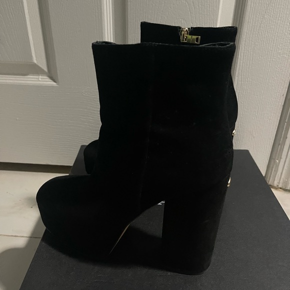 Coach *like new* Iona Booties … only worn twice - Picture 7 of 8